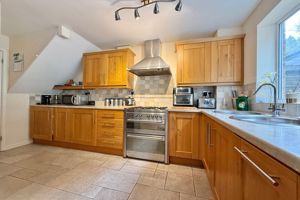 Kitchen- click for photo gallery